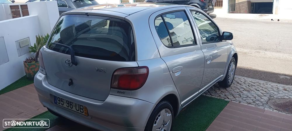 Toyota Yaris 1.0 Terra DA+ABS+CD+AC - 5