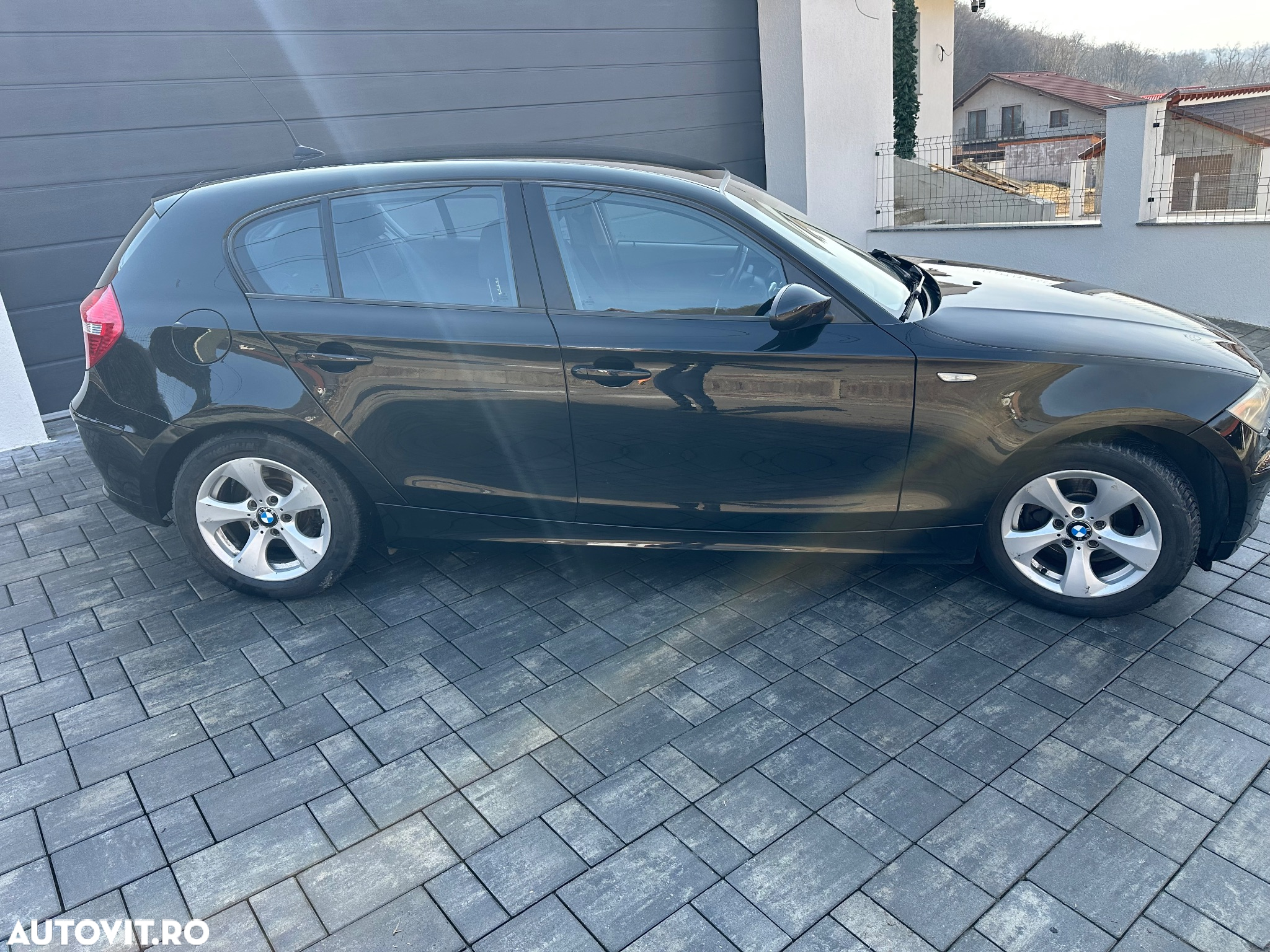 BMW Seria 1 120d - 5