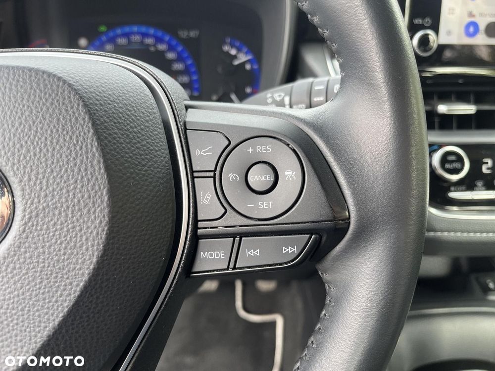 Toyota Corolla 1.8 Hybrid Comfort - 26