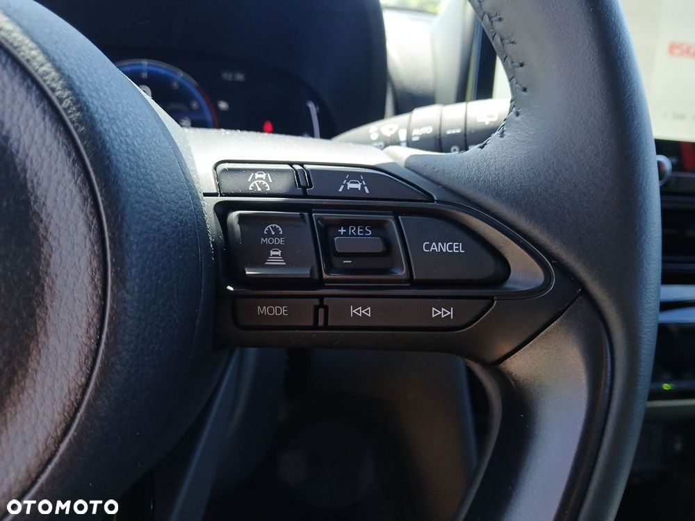 Toyota Yaris Cross Hybrid 1.5 Style - 30