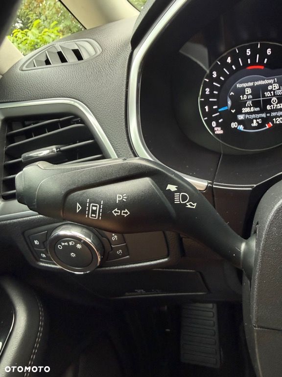 Ford Galaxy 2.0 EcoBlue Titanium - 23