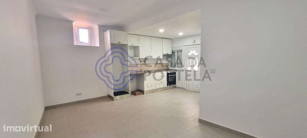 Moradia T0 Renovada em Linda-a-Velha! - Grande imagem: 5/18