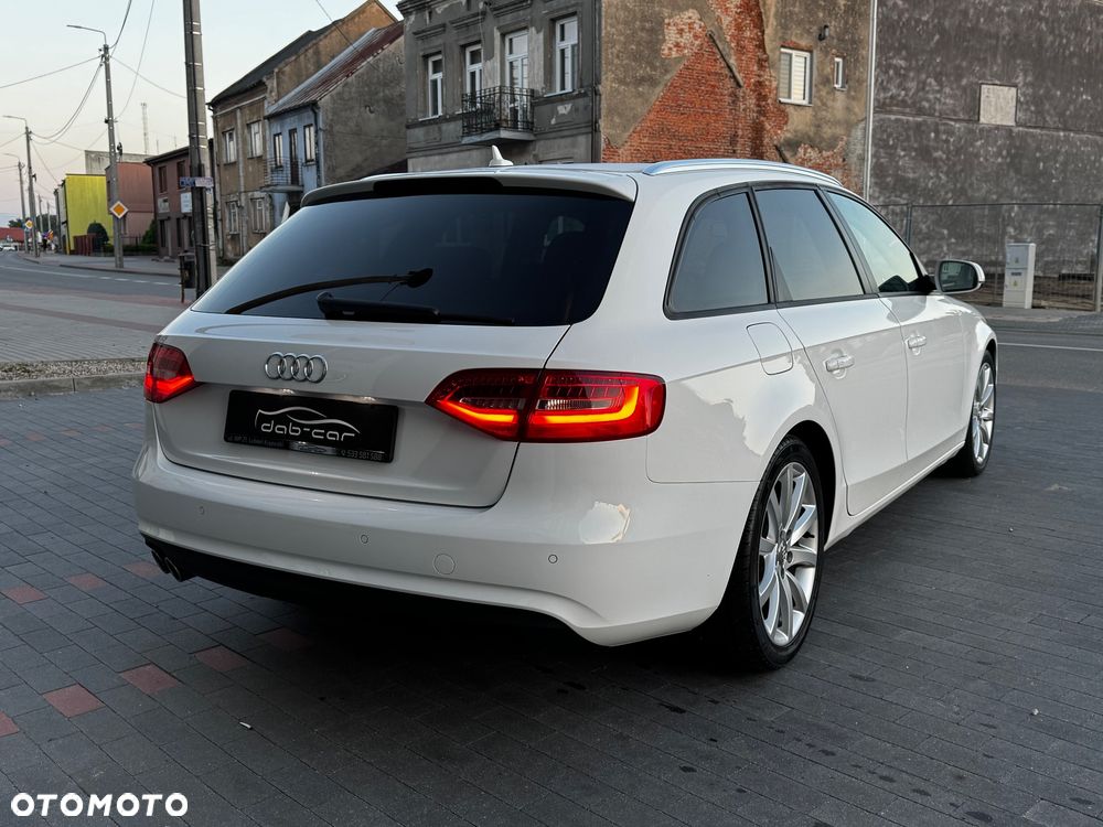 Audi A4 Avant 2.0 TDI DPF clean diesel multitronic Ambiente - 20