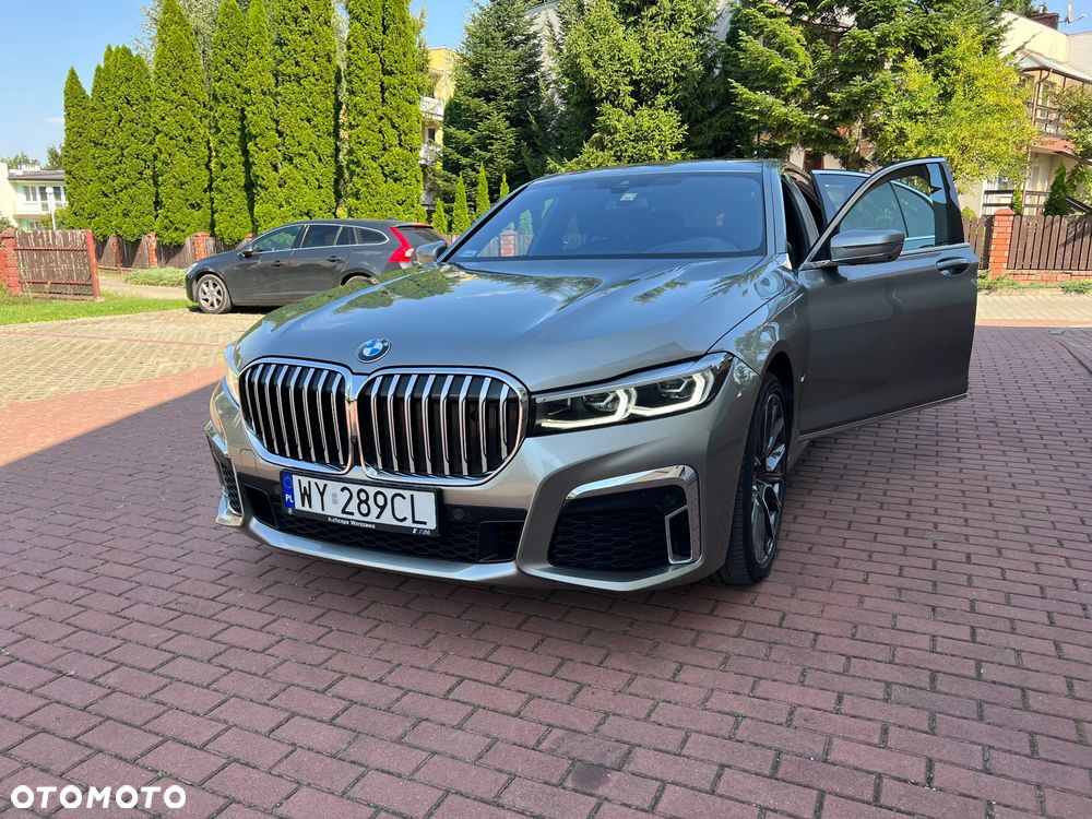 BMW Seria 7 740d xDrive mHEV sport - 13