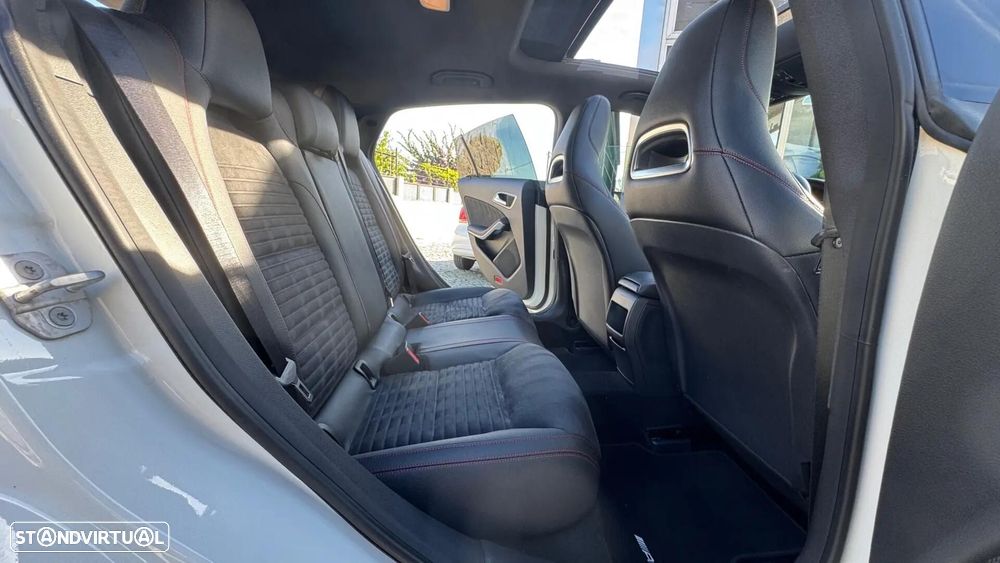 Mercedes-Benz CLA 220 (CDI) d 7G-DCT AMG Line - 55