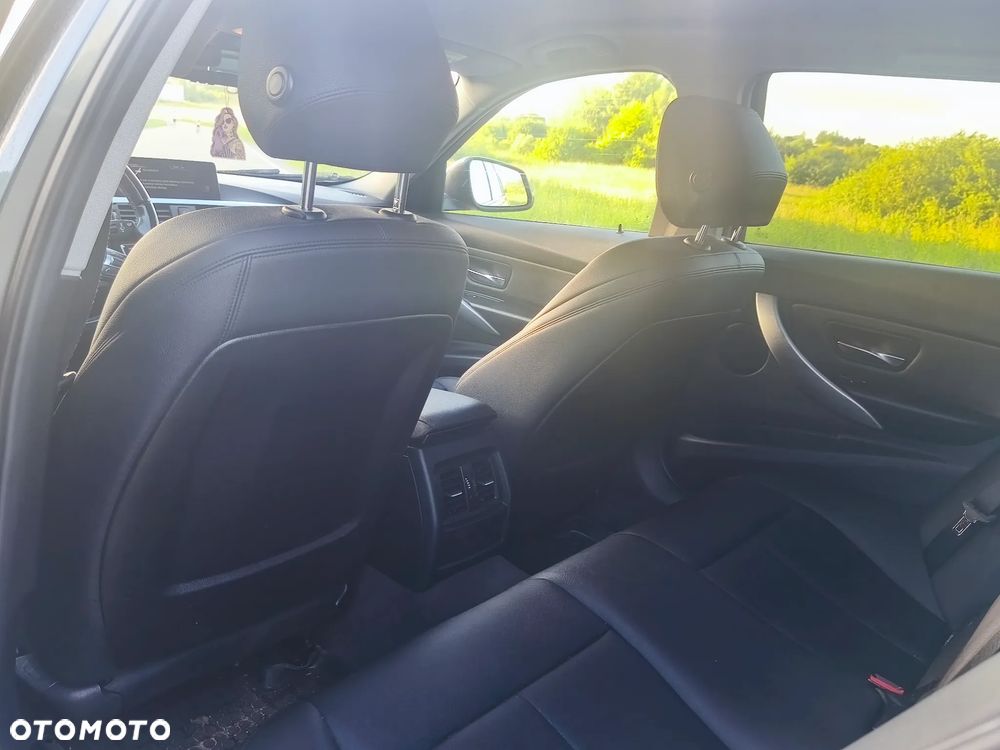 BMW Seria 3 316d Sport Line - 8