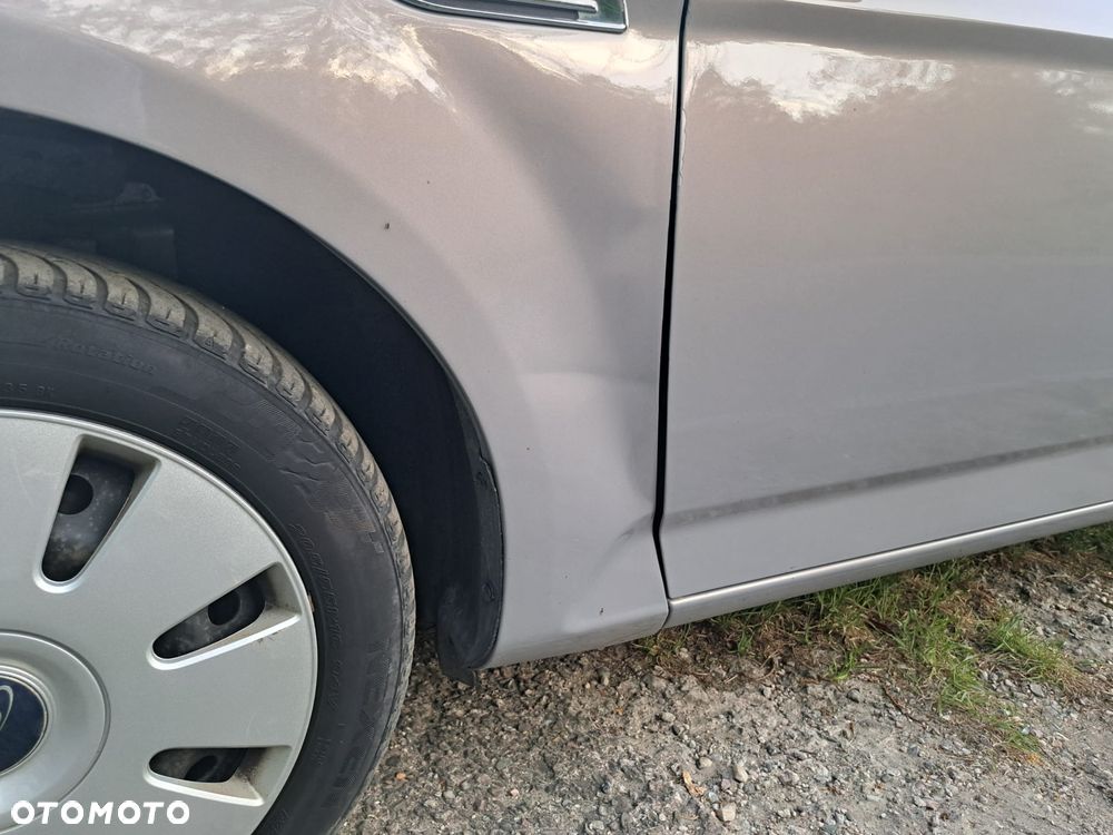 Ford Mondeo 1.6 TDCi Ambiente - 11