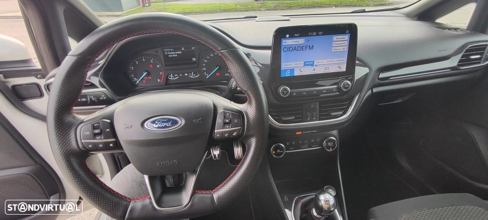 Ford Fiesta 1.0 EcoBoost ST-Line - 12