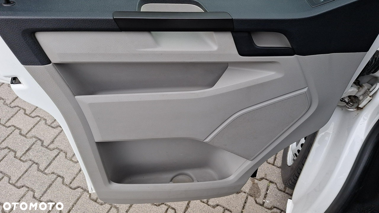 Volkswagen Transporter T6 TDI L1H2 - 6