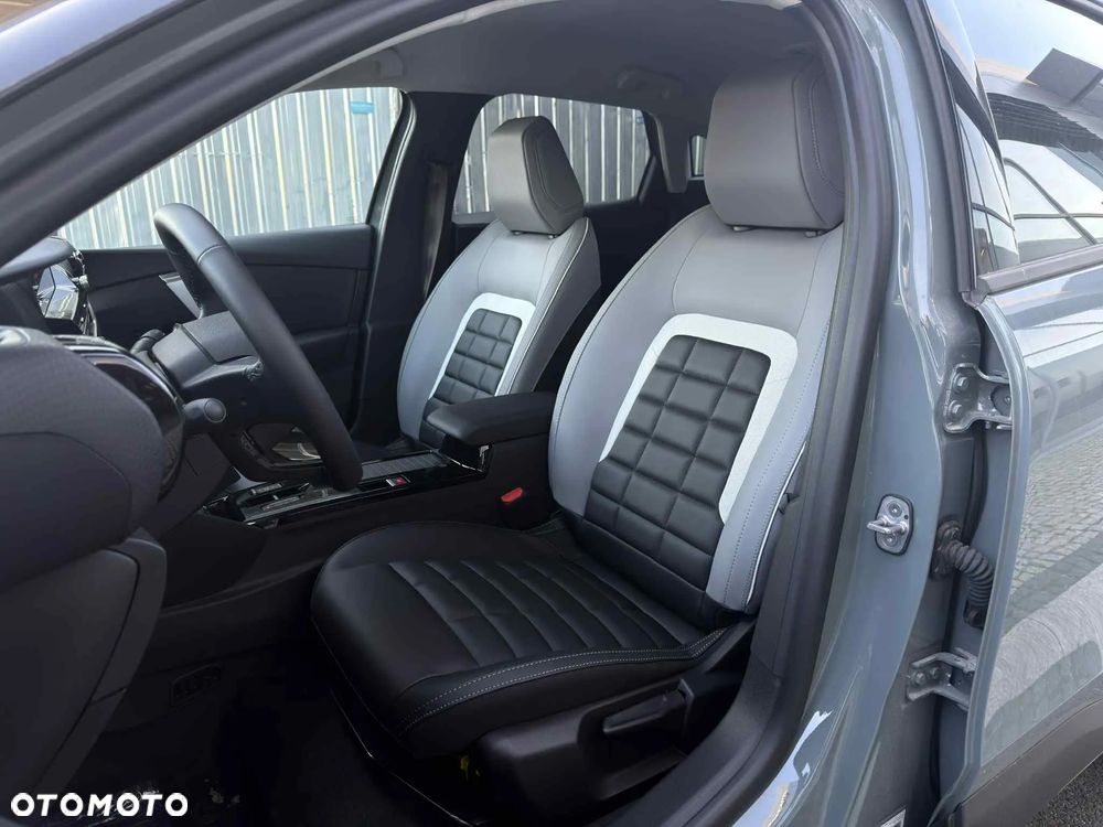 Citroën C4 e-C4 EV156 54kWh Max - 19