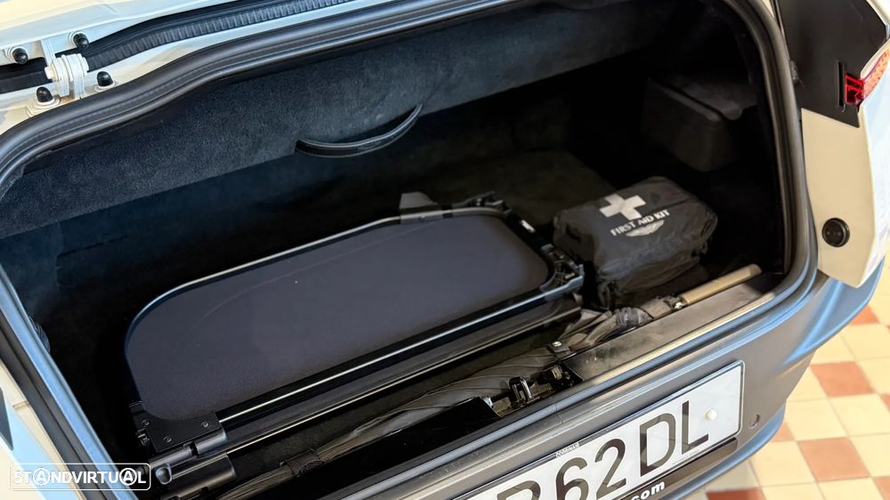 Aston Martin DB11 Volante V8 Auto - 36