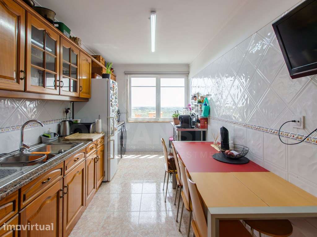 T3 na Rinchoa com garagem vista serra e mar - Grande imagem: 2/40