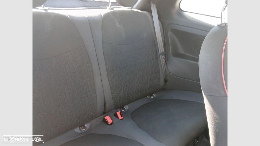 Fiat 500 1.0 Hybrid (RED) - 17