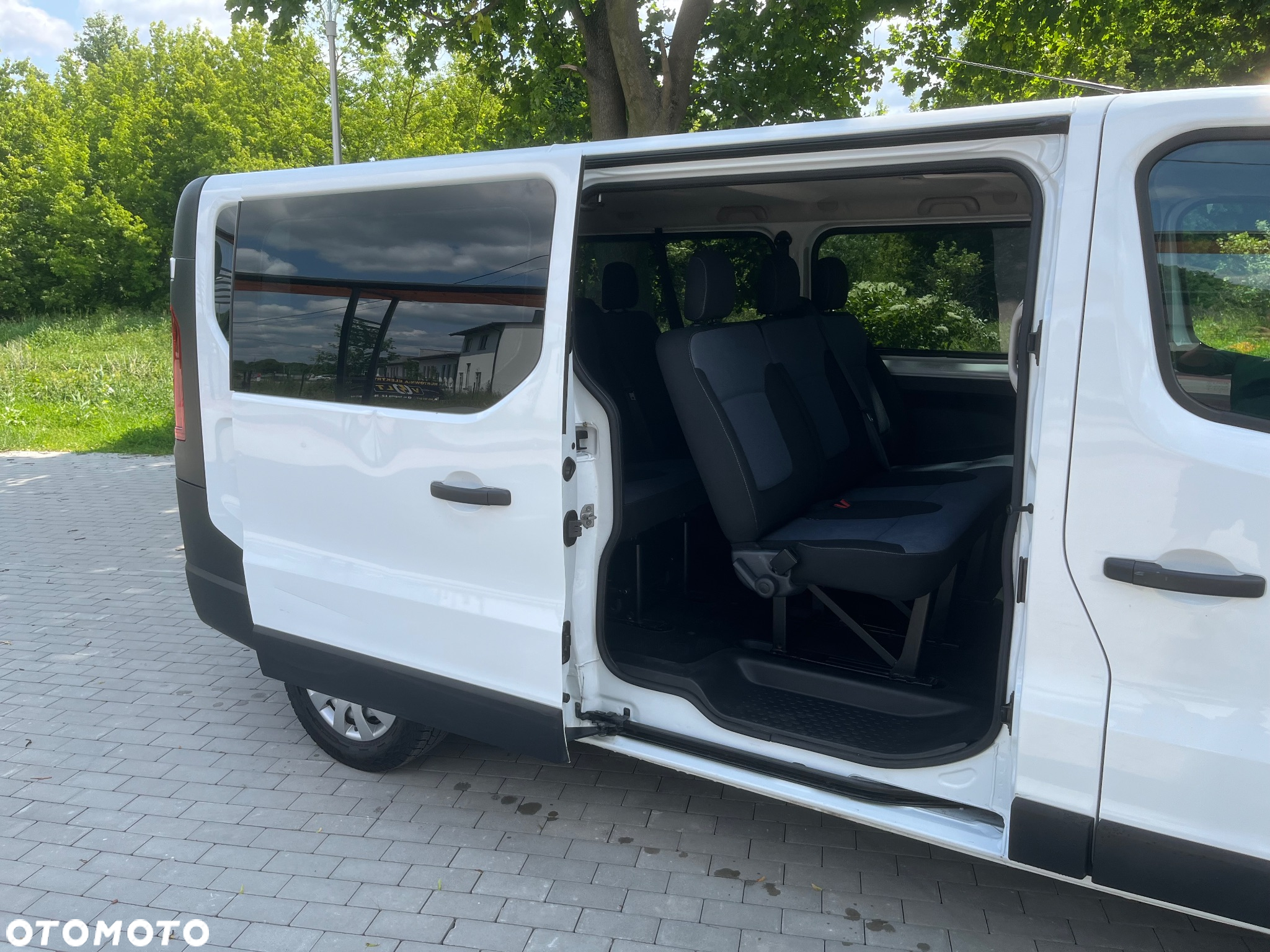 Opel Vivaro - 23