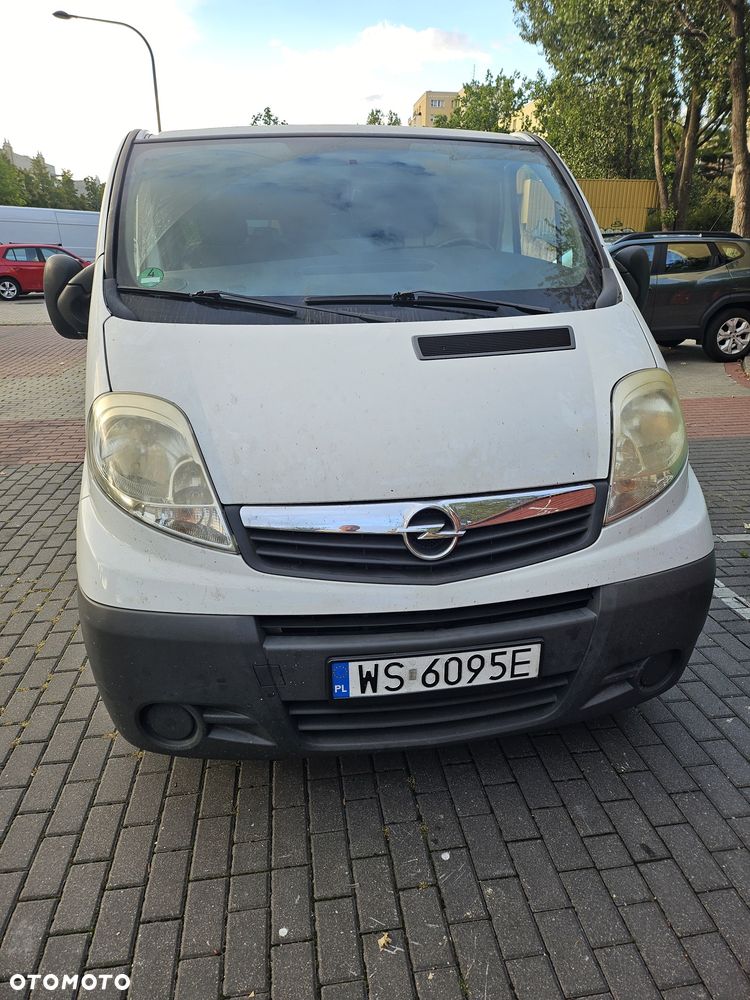 Opel Vivaro - 2