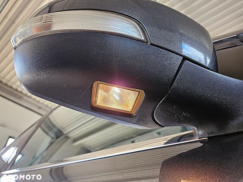 Ford Kuga 2.0 TDCi 4x4 Individual - 40