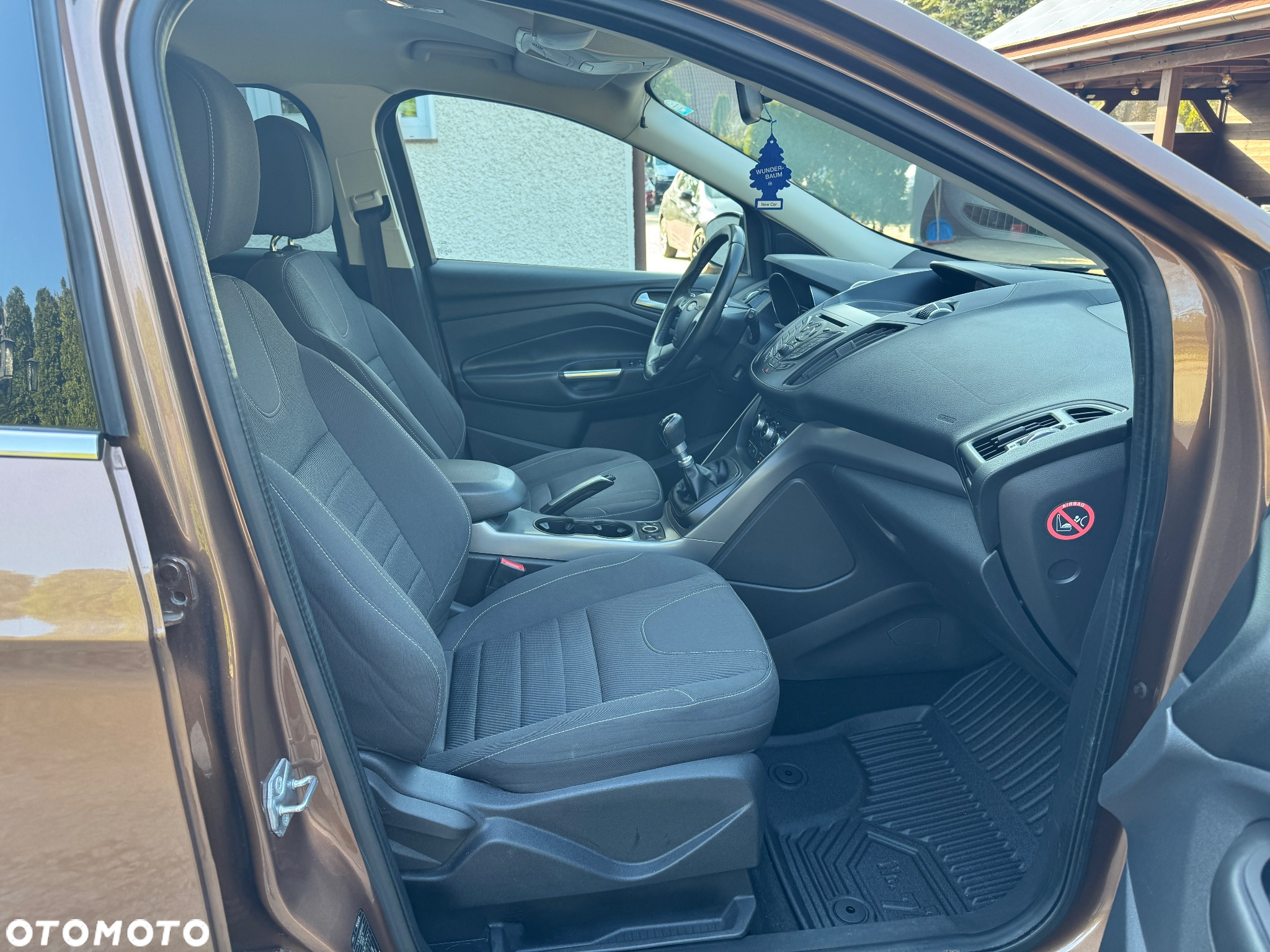 Ford Kuga 1.6 EcoBoost 2x4 Trend - 11