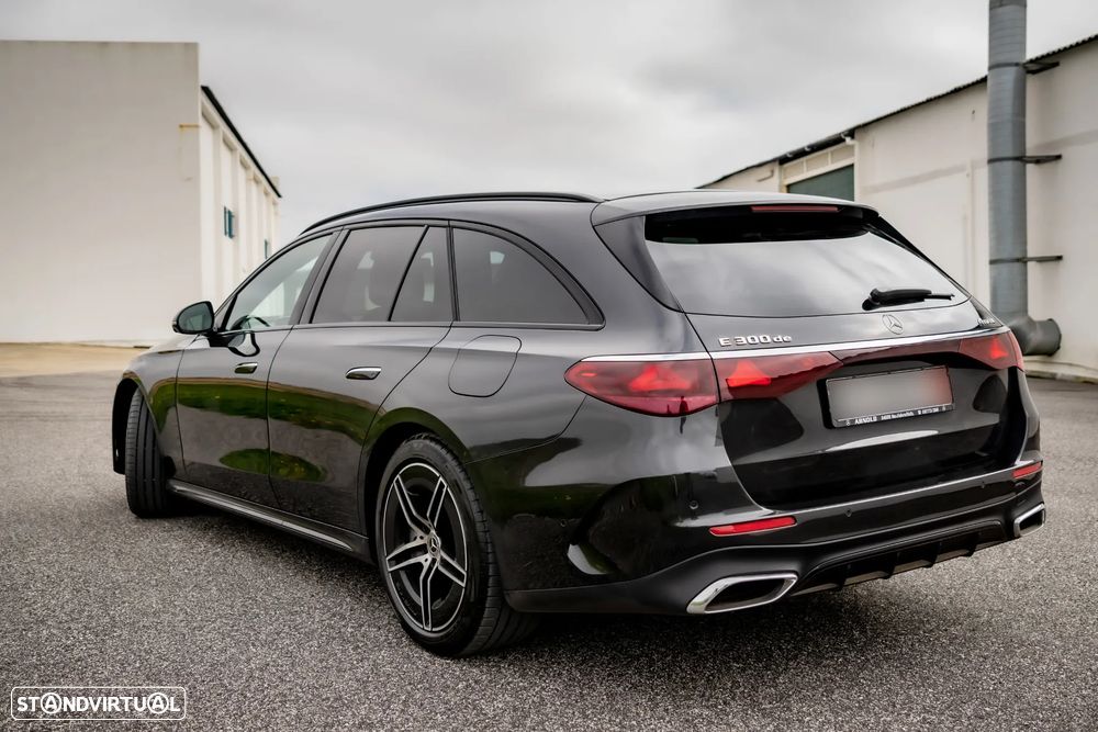 Mercedes-Benz E 300 9G-TRONIC AMG Line - 11