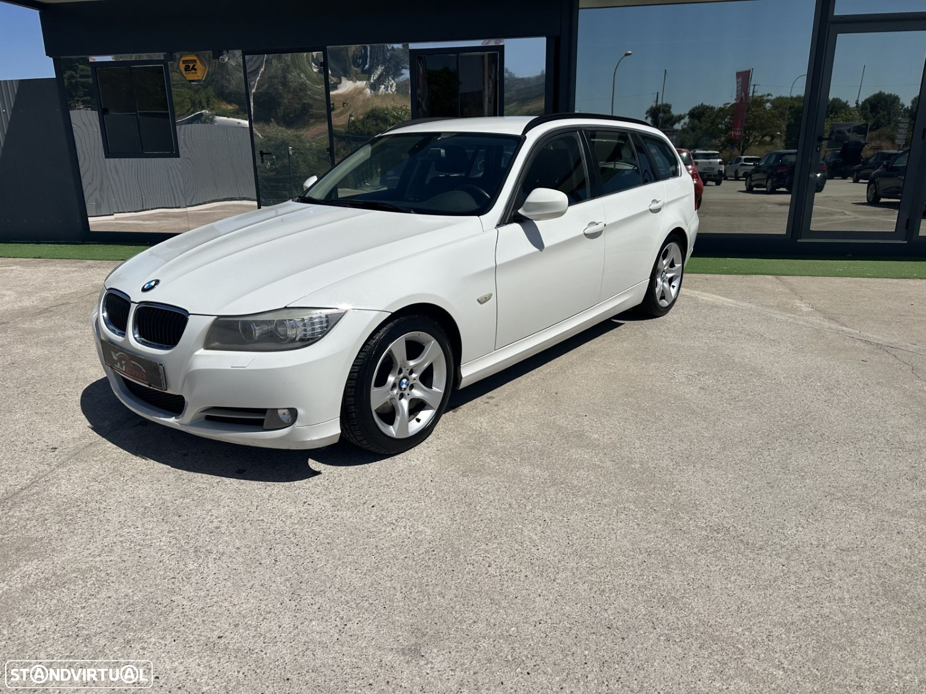 BMW 318 d Touring - 4