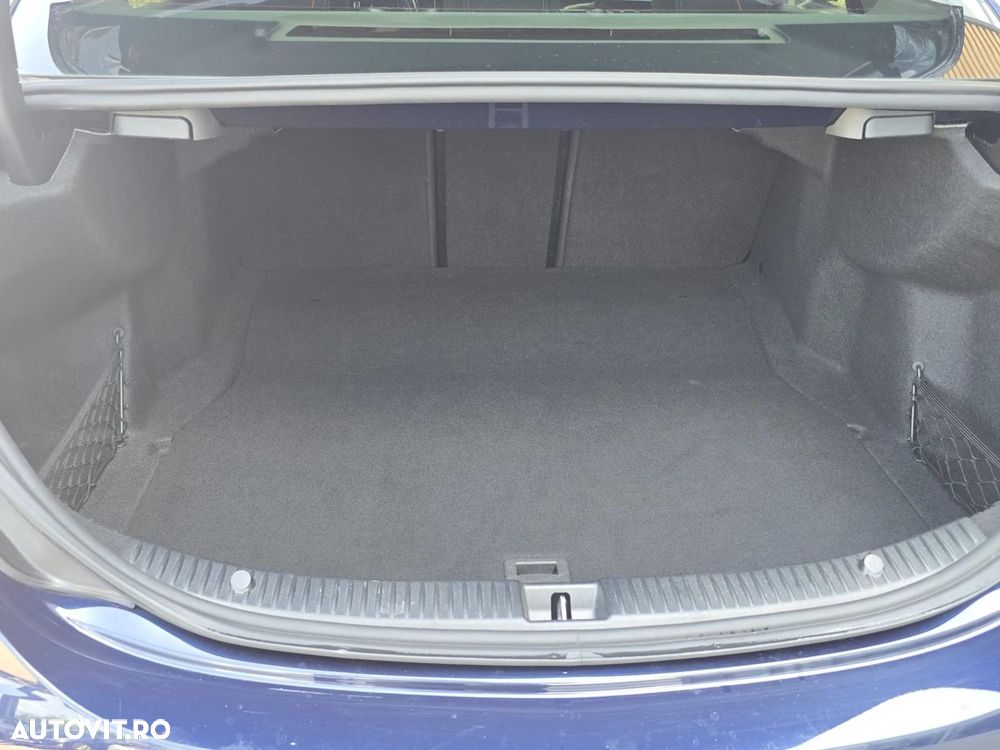 Mercedes-Benz C 200 4MATIC Aut. - 27