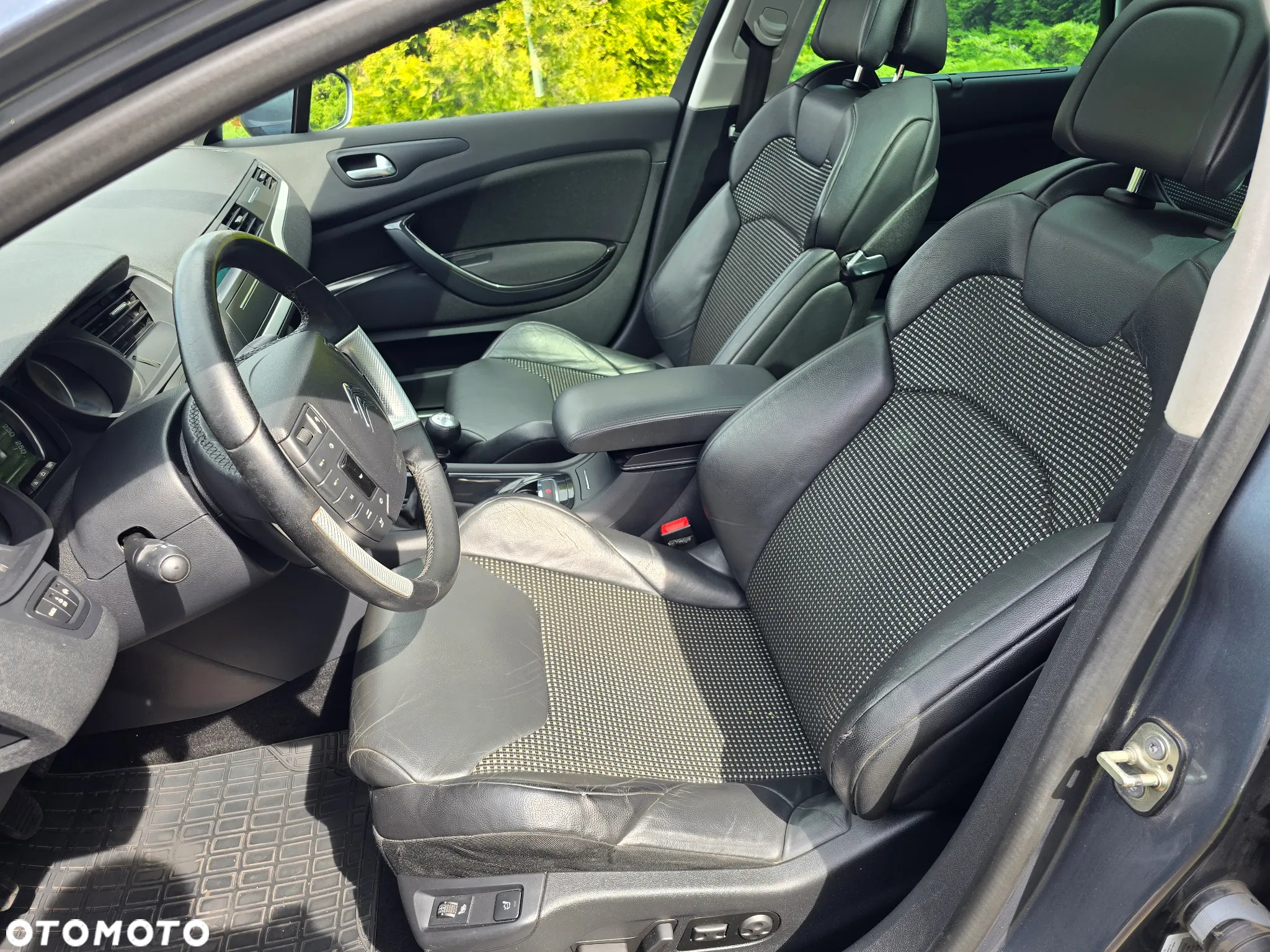 Citroën C5 2.0 HDi Exclusive - 14