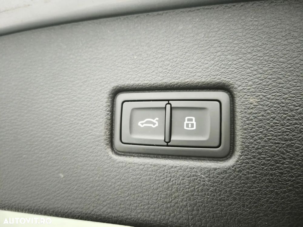 Audi Q5 40 TDI quattro S tronic MHEV S Line - 11