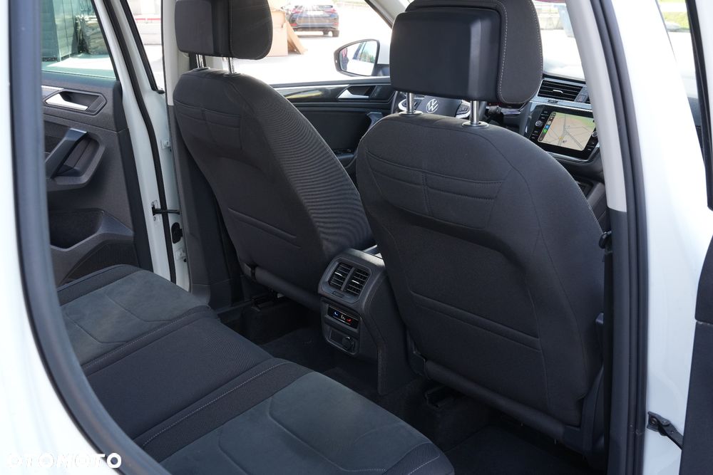 Volkswagen Tiguan 1.4 eHybrid OPF DSG Life - 20