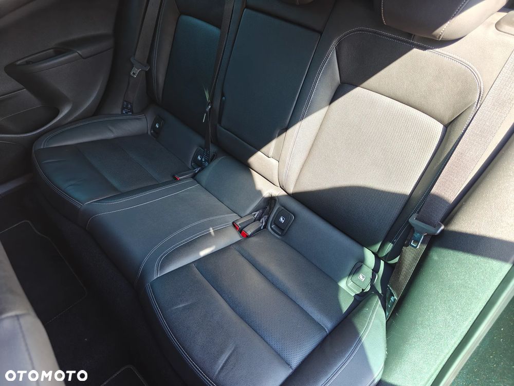 Opel Astra 1.6 Turbo Start/Stop Ultimate - 23