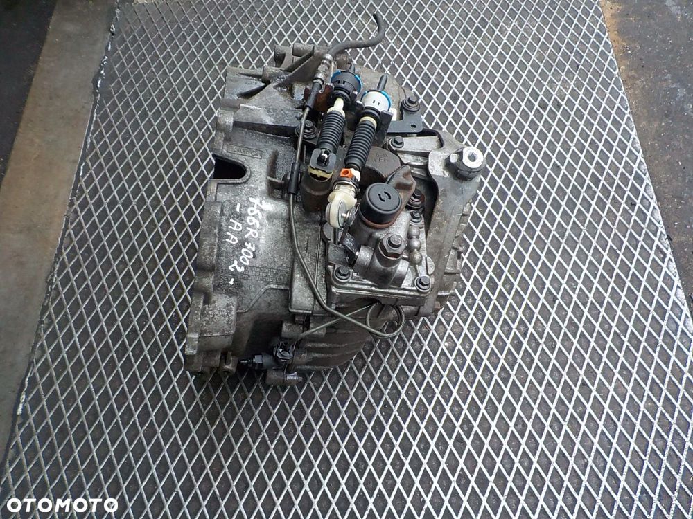 VOLVO S40 V50 2.5 D5 SKRZYNIA BIEGÓW 766R-7002-AA - 3