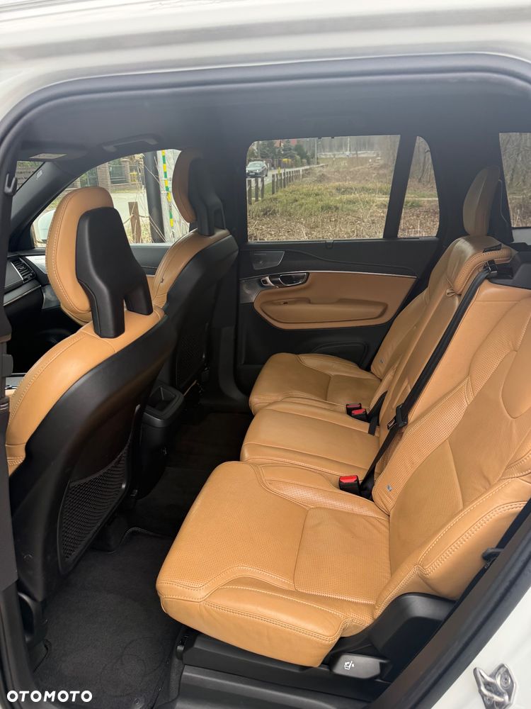 Volvo XC 90 D5 SCR AWD Inscription 7os - 12