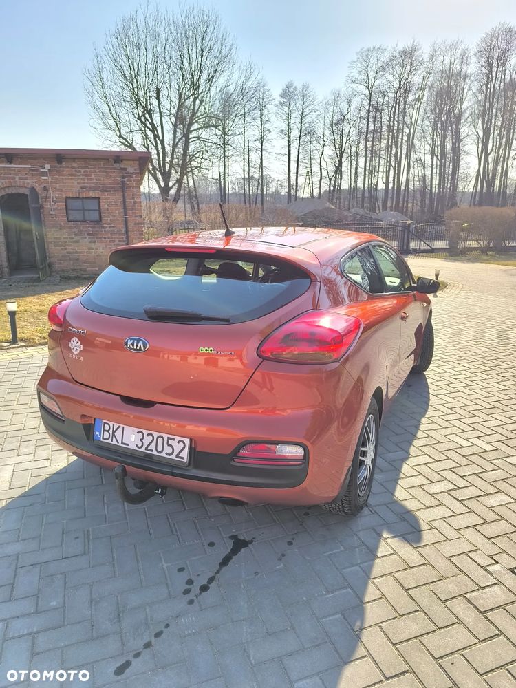 Kia Ceed - 6