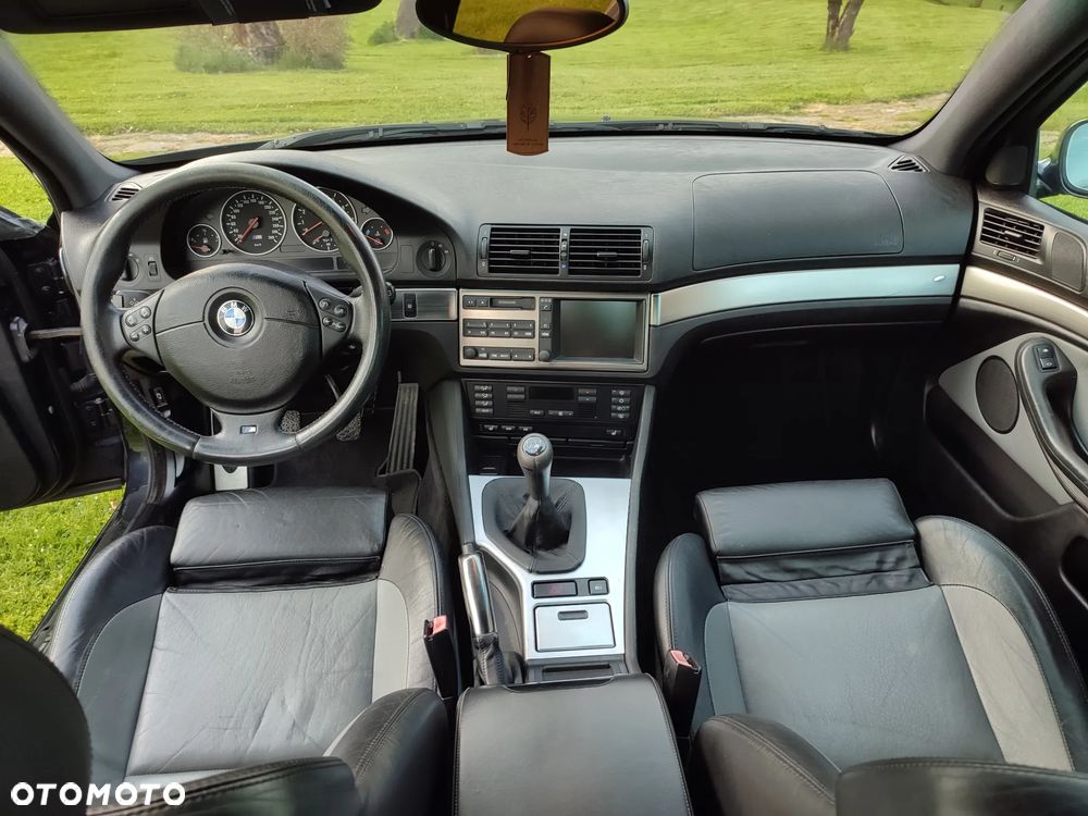 BMW M5 - 12