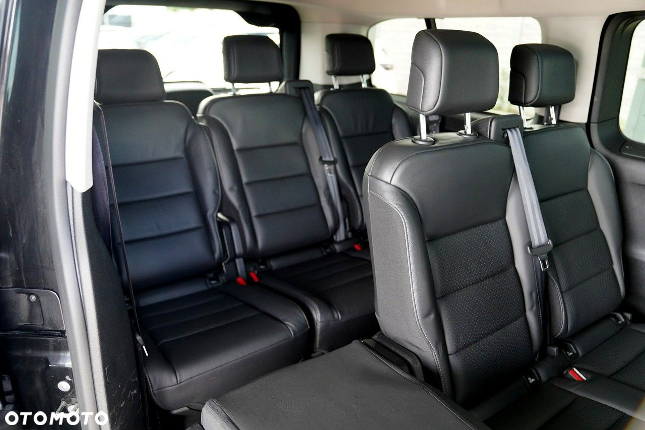 Peugeot Traveller - 32