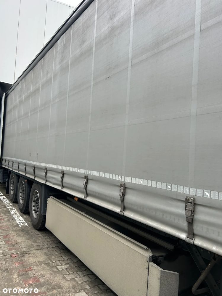 Schmitz Cargobull SCB*S3T - 2