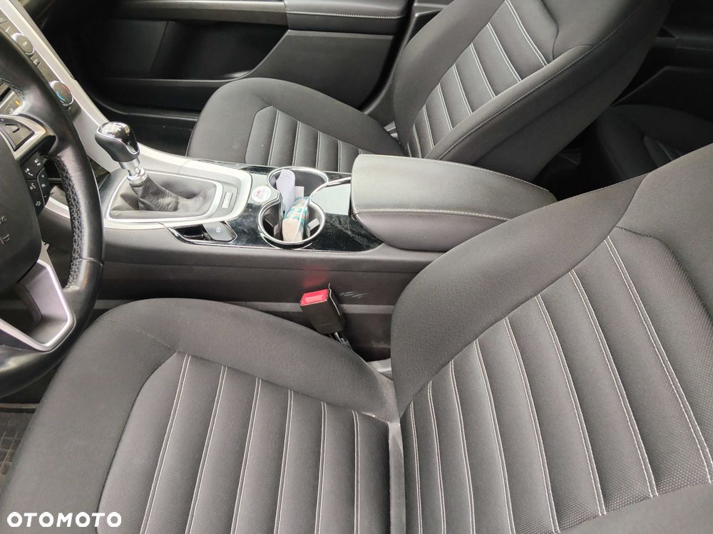 Ford Mondeo - 4