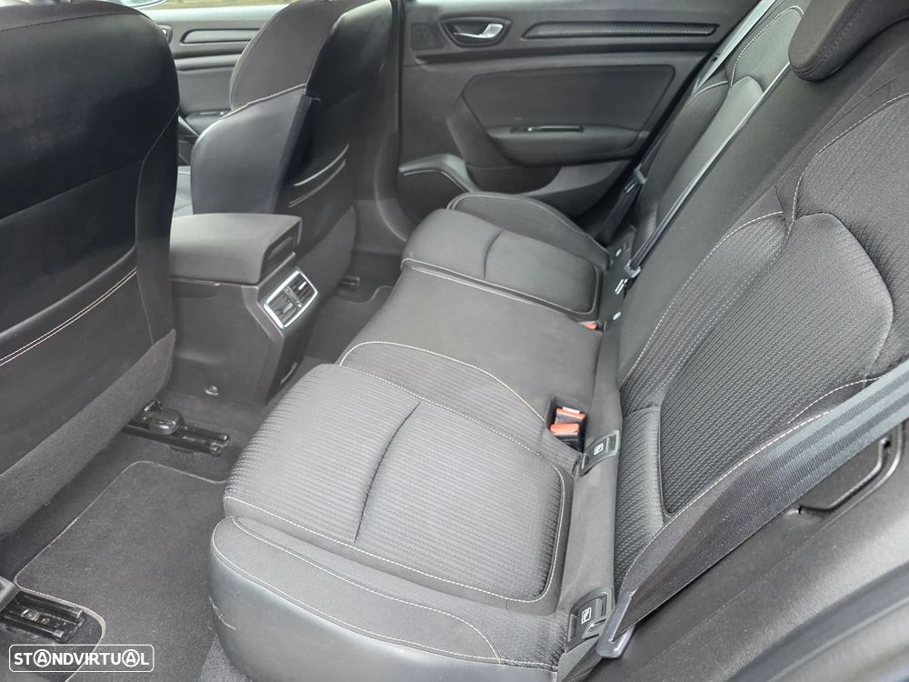 Renault Mégane 1.5 dCi Dynamique S - 26