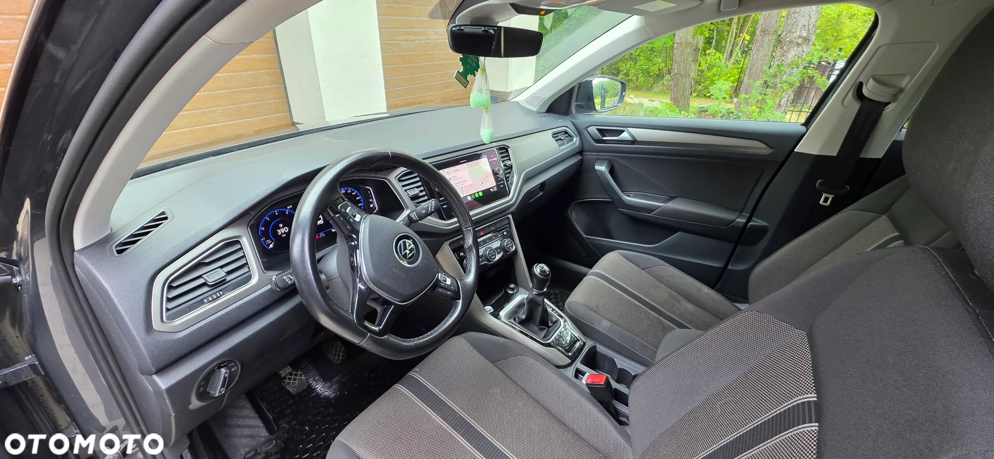 Volkswagen T-Roc 1.5 TSI ACT Advance - 9