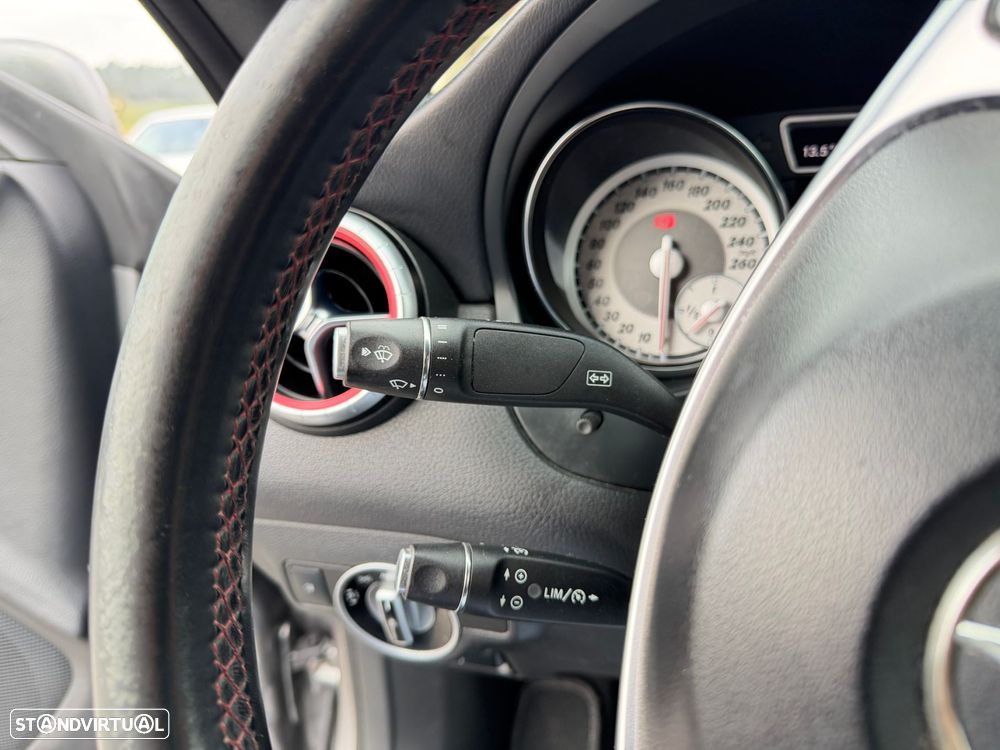 Mercedes-Benz CLA 200 d AMG Line - 15