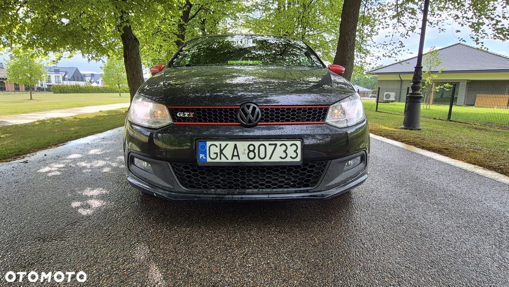 Volkswagen Polo 1.4 DSG GTI - 2