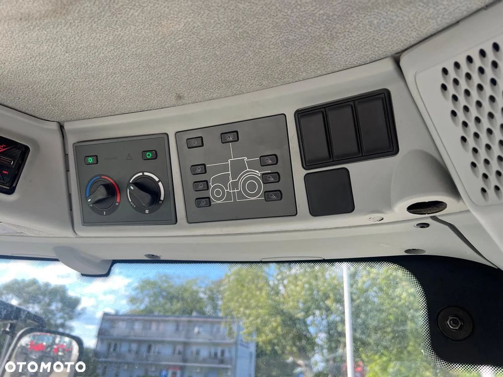 Claas AXION 810 - 13