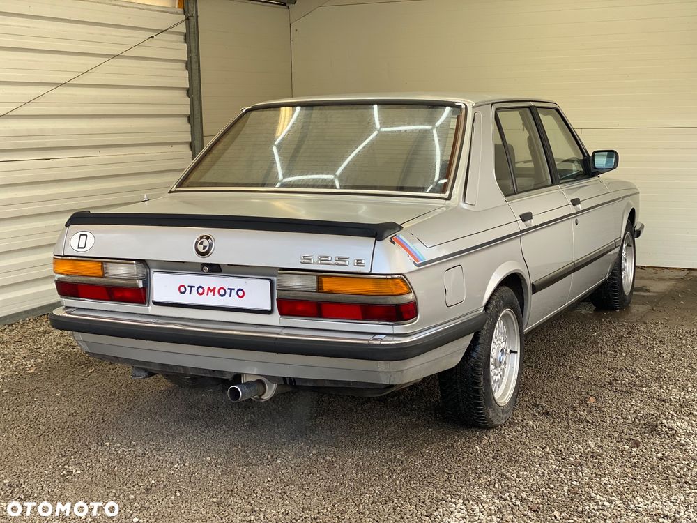 BMW Seria 5 - 27