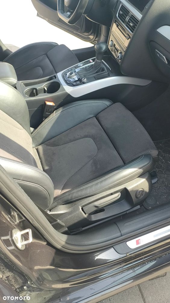 Audi A4 Avant 2.0 TDI DPF clean diesel quattro S tronic S line Sportpaket - 15