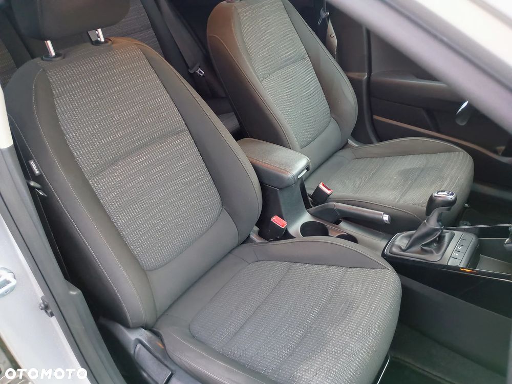 Kia Stonic 1.6 CRDi Vision - 13