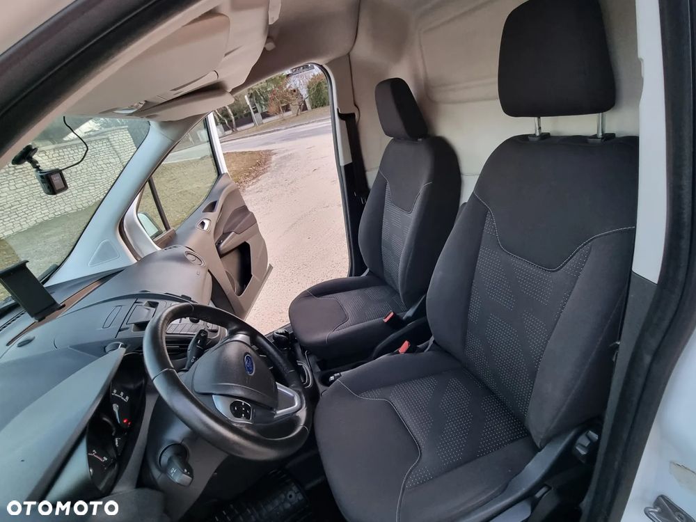 Ford TRANSIT COURIER - 21