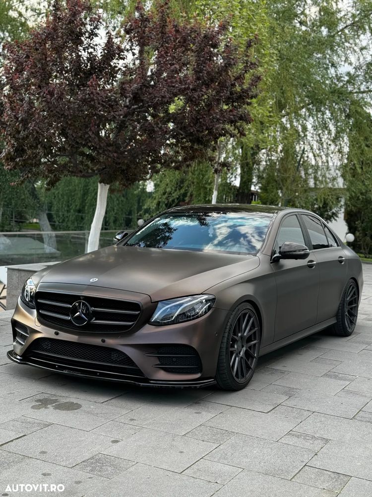 Mercedes-Benz E 220 d 9G-TRONIC - 1
