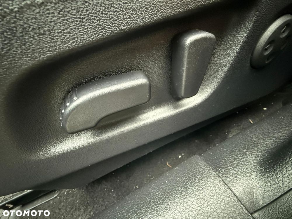 Nissan Qashqai 1.2 DIG-T Xtronic TEKNA+ - 19