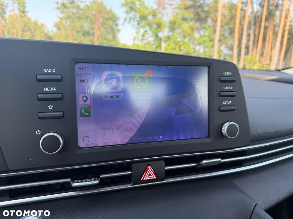 Hyundai Elantra - 15
