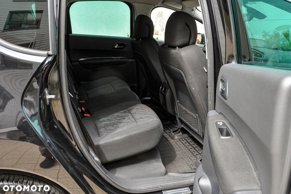 Peugeot 3008 - 12