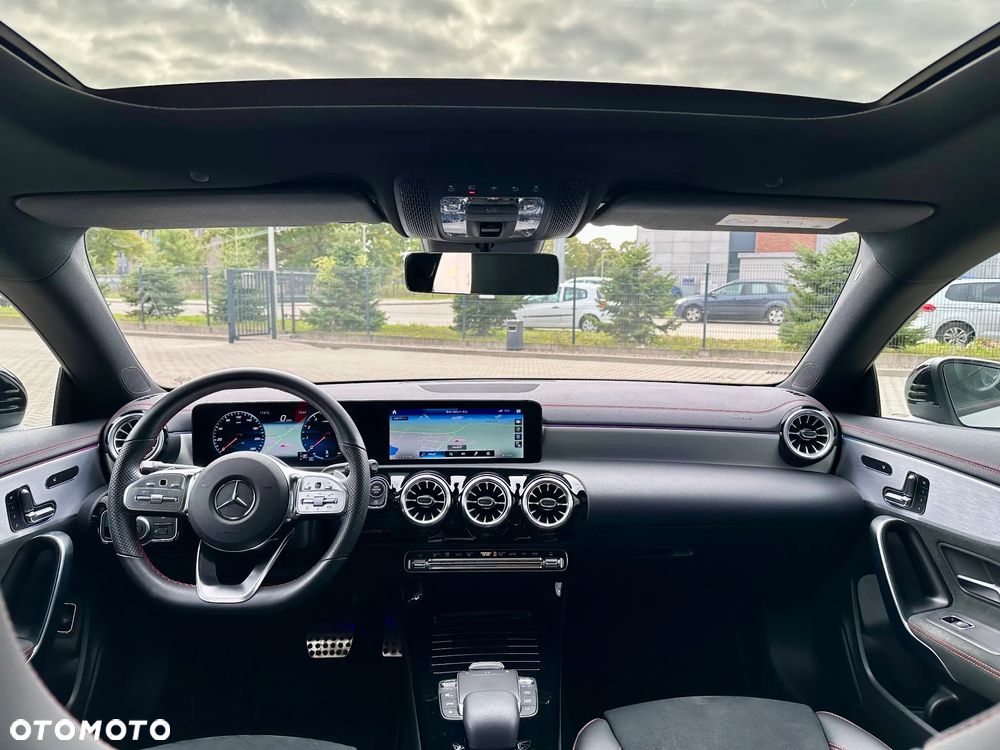 Mercedes-Benz CLA 200 AMG Line 7G-DCT - 11