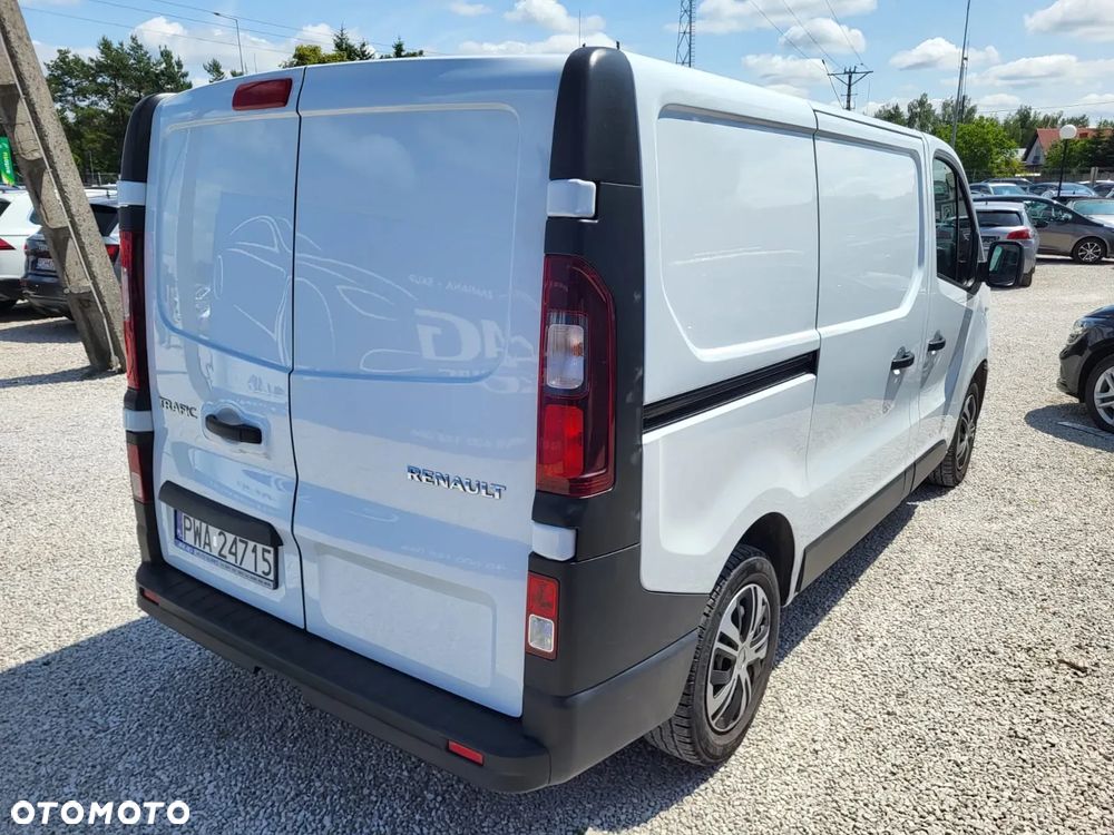 Renault TRAFIC - 6